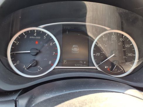 Used 2019 Nissan Sentra SV image 24