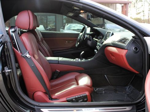 Used 2012 BMW 650i Convertible image 20