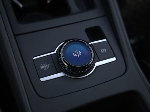 New 2026 Volkswagen Tiguan SE R-Line AWD/4WD image 17