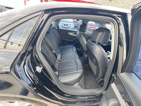 Used 2018 Audi A4 2.0T Ultra Premium w/ Convenience Package FWD image 2
