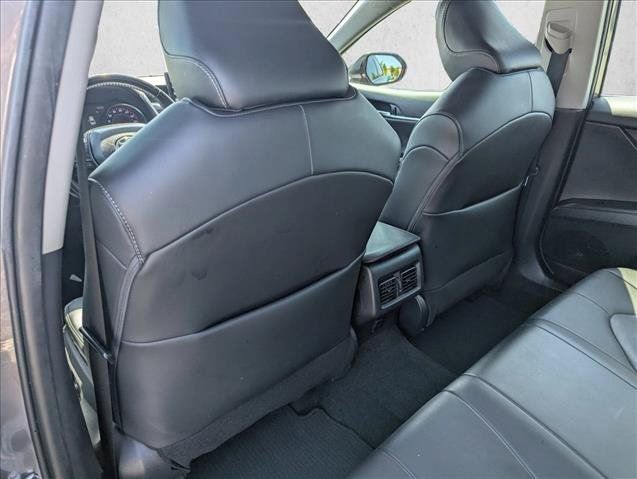 Used 2022 Toyota Camry XSE FWD image 23