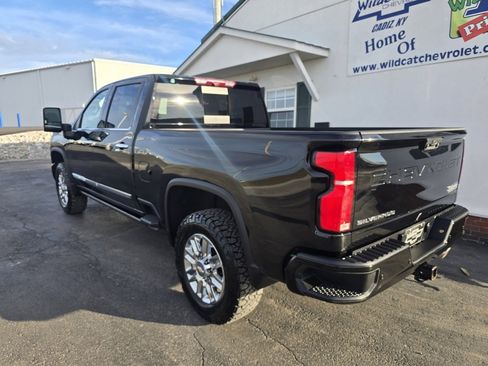 Used 2025 Chevrolet Silverado 2500 High Country w/ High Country Premium Package image 5