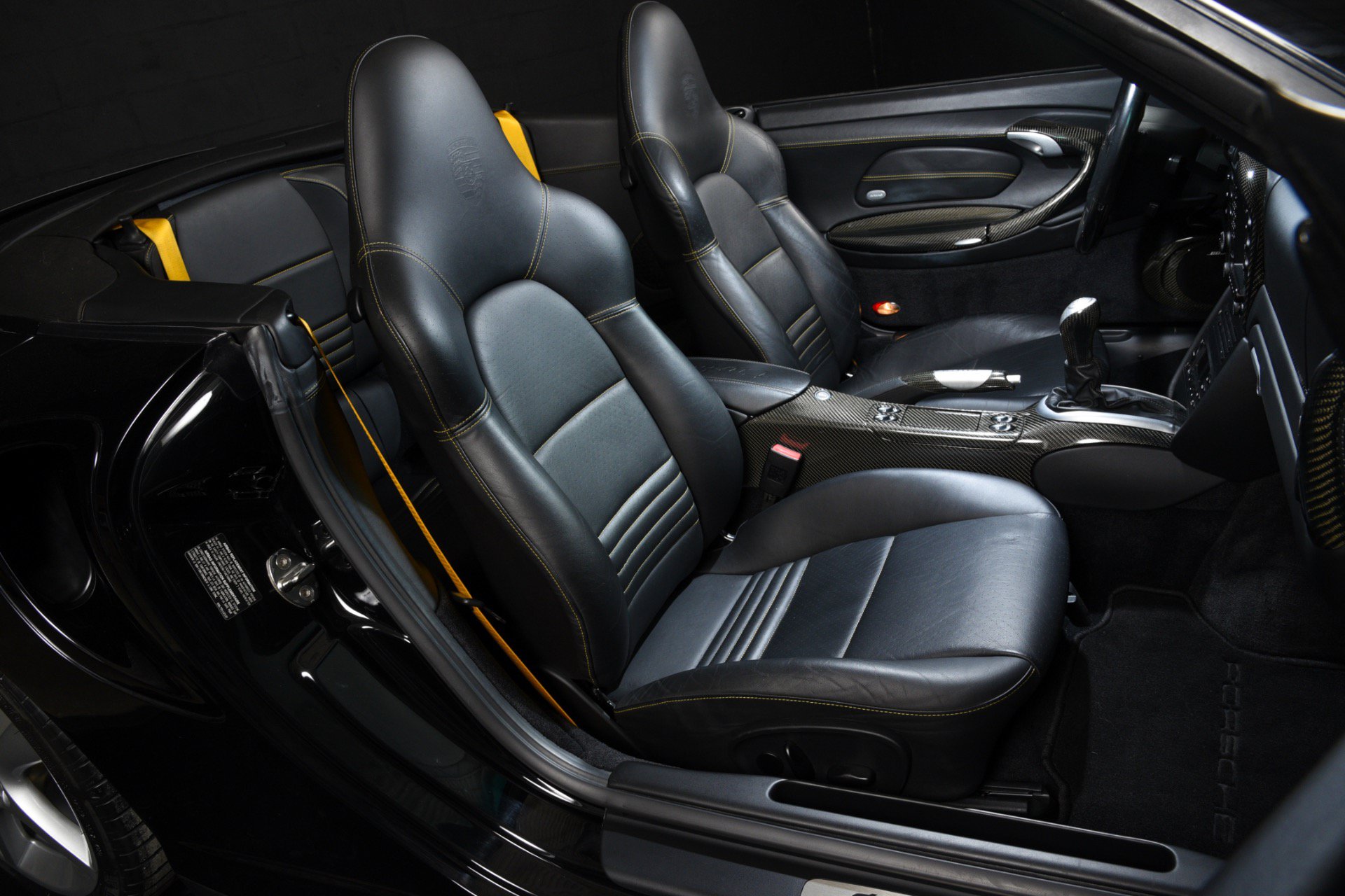 Used 2005 Porsche 911 Turbo S AWD/4WD image 6
