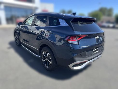 Certified 2023 Kia Sportage EX AWD/4WD image 5