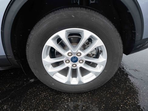 Used 2022 Ford Escape SE w/ Convenience Package image 30