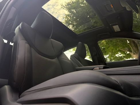 New 2026 Lexus ES 350h AWD w/ Convenience Package image 16