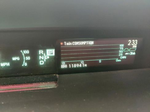 Used 2012 Toyota Prius Three image 9