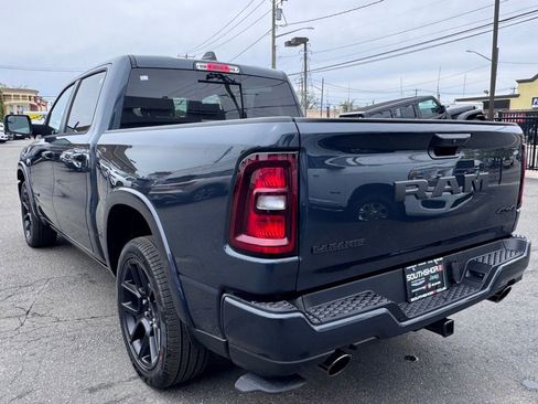 New 2026 RAM 1500 Laramie AWD/4WD image 6