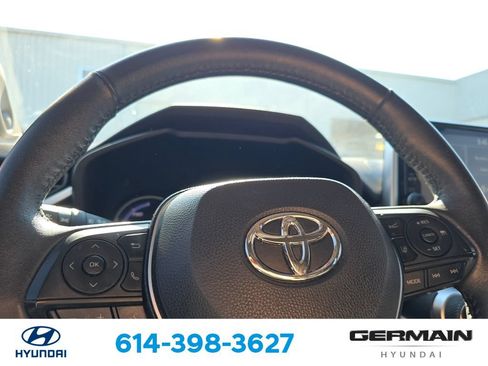 Used 2021 Toyota RAV4 Limited AWD/4WD image 23