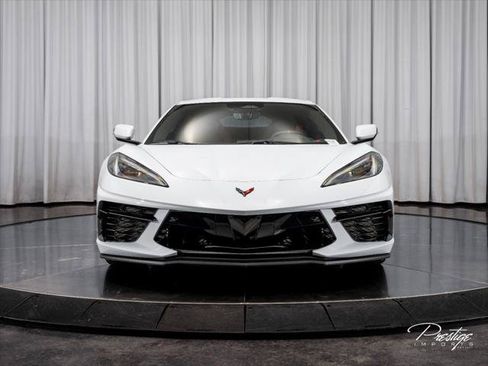 Used 2024 Chevrolet Corvette Stingray Premium Cpe w/ Z51 Performance Package RWD image 2