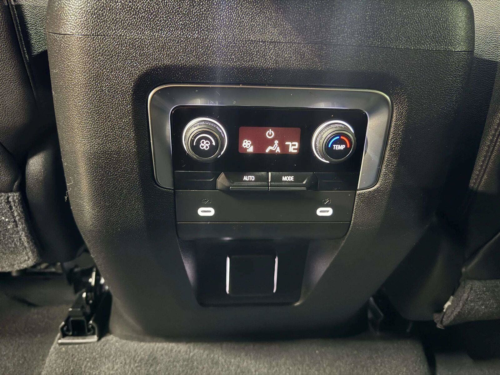 Used 2021 Chevrolet Tahoe LT RWD image 31