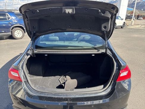 Used 2024 Chevrolet Malibu LT image 28