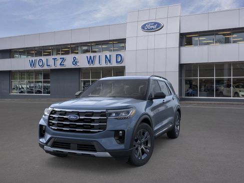 New 2025 Ford Explorer Active w/ Active Comfort Package image 2