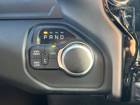 Used 2024 RAM 2500 Big Horn w/ Night Edition image 23