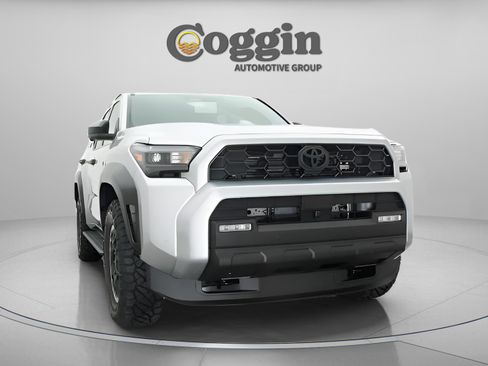 Used 2025 Toyota 4Runner TRD Off-Road Premium image 30