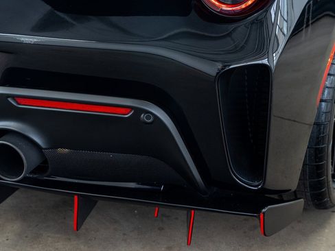 Used 2020 Ferrari 488 Pista Coupe image 32