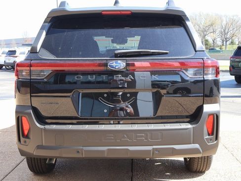 New 2026 Subaru Outback Touring image 5