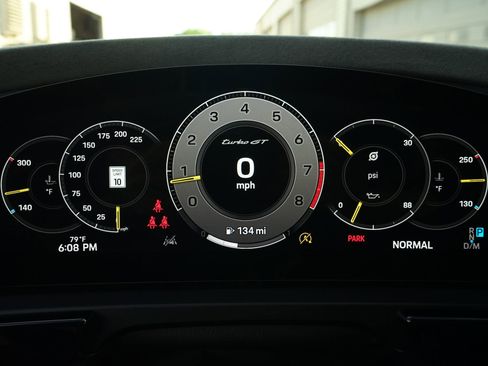 Used 2024 Porsche Cayenne Turbo GT image 19