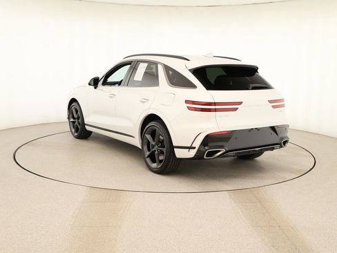 Used 2026 Genesis GV70 2.5T Sport Prestige image 4