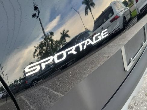 Certified 2024 Kia Sportage EX FWD image 8