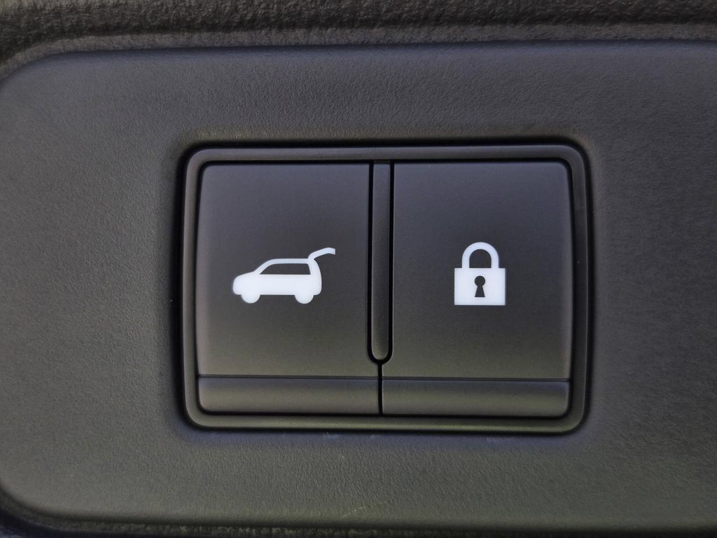 New 2026 Nissan Pathfinder SV FWD image 10