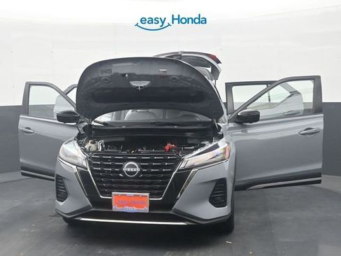 Used 2024 Nissan Kicks SR w/ SR Premium Package FWD image 36