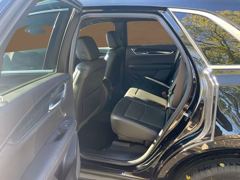 Used 2022 Cadillac XT5 Premium Luxury image 23