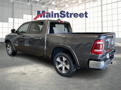 Used 2022 RAM 1500 Laramie AWD/4WD image 3