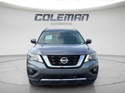 Used 2018 Nissan Pathfinder SL w/ SL Premium Package