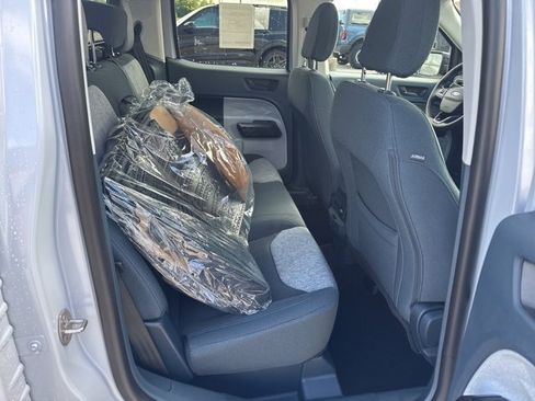 New 2025 Ford Maverick XLT w/ XLT Luxury Package image 15