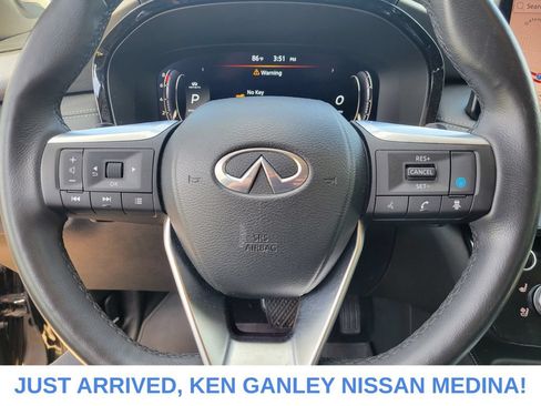 Used 2023 INFINITI QX60 Luxe w/ Performance Audio Package AWD/4WD image 12