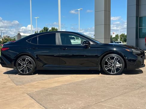 Used 2026 Toyota Camry XSE FWD image 3