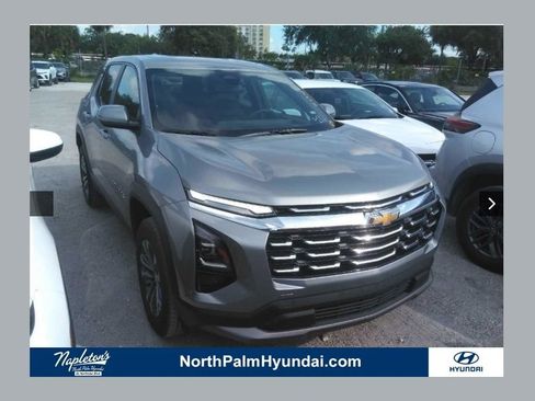 Used 2026 Chevrolet Equinox LT FWD image 1