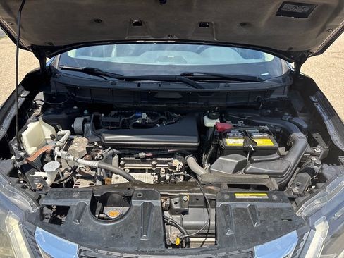 Used 2018 Nissan Rogue SL AWD/4WD image 12