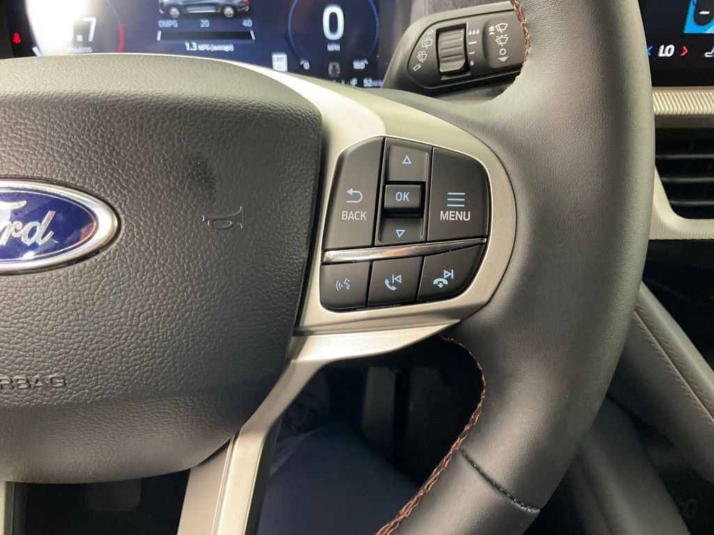 New 2027 Ford Explorer Active RWD image 26