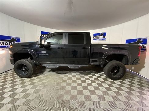 Used 2020 Chevrolet Silverado 2500 LT w/ All Star Edition image 13
