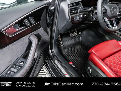 Used 2024 Audi S4 Prestige image 9