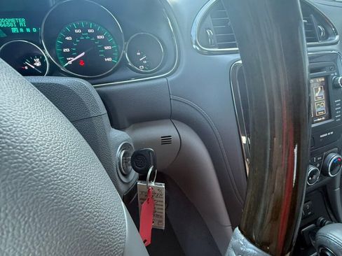 Used 2017 Buick Enclave Convenience FWD image 26