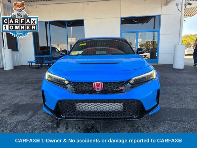 Used 2025 Honda Civic Type R image 2