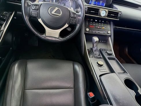Used 2017 Lexus IS 200t image 26