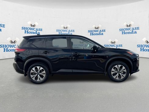 Used 2023 Nissan Rogue SV image 8