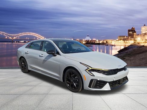 Used 2026 Kia K5 GT-Line image 5