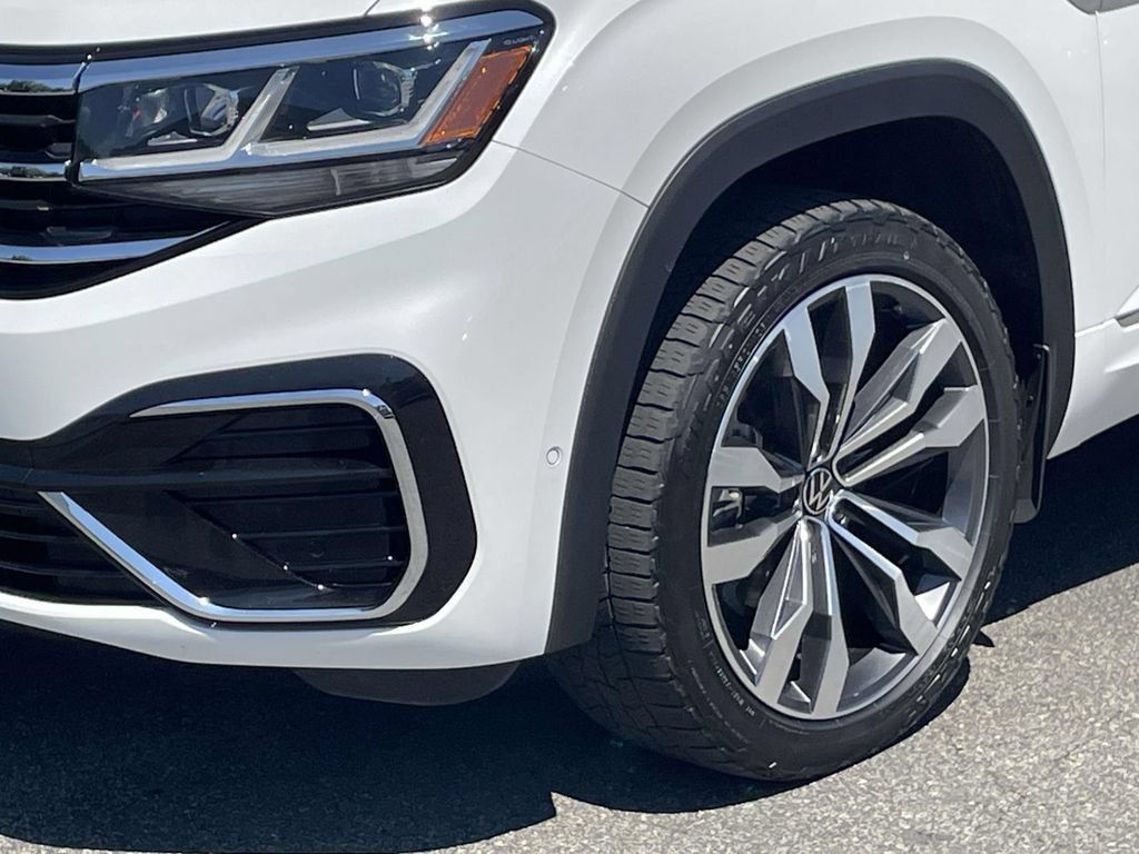 Used 2023 Volkswagen Atlas Cross Sport SEL Premium R-Line AWD/4WD image 12