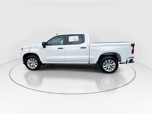 Used 2020 Chevrolet Silverado 1500 Custom w/ Custom Value Package image 5