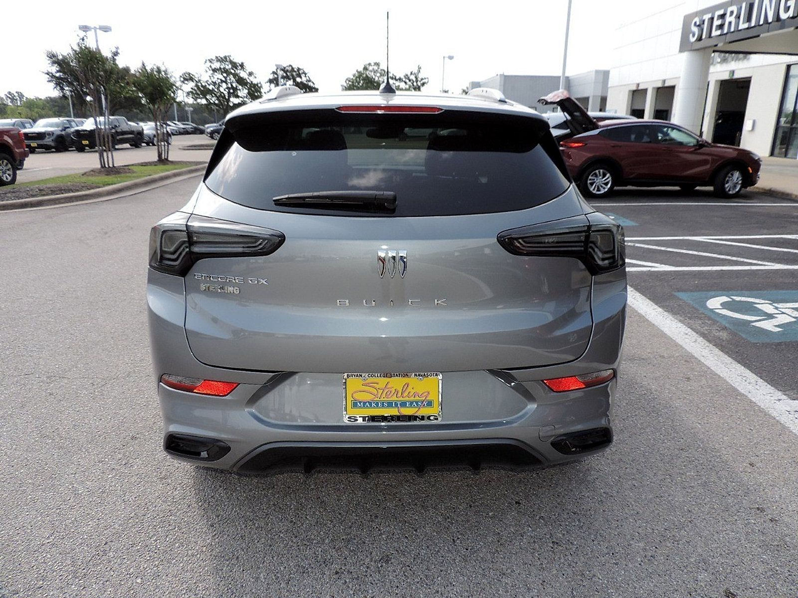 Used 2026 Buick Encore GX Avenir FWD image 6