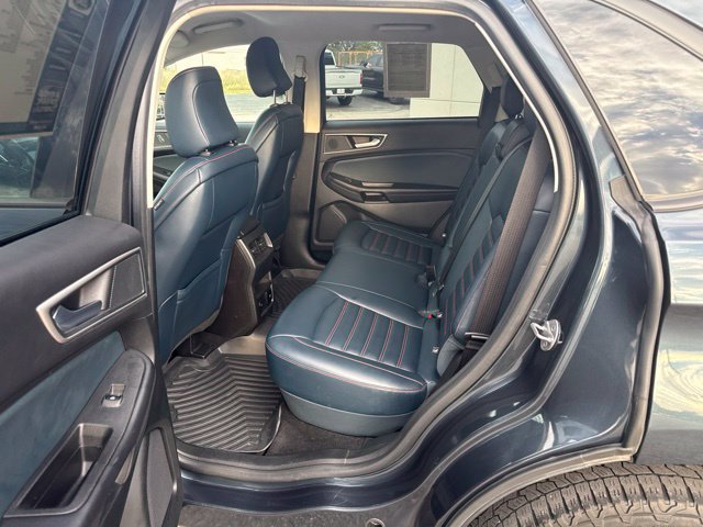 Used 2024 Ford Edge SEL w/ Sport Appearance Package AWD/4WD image 11