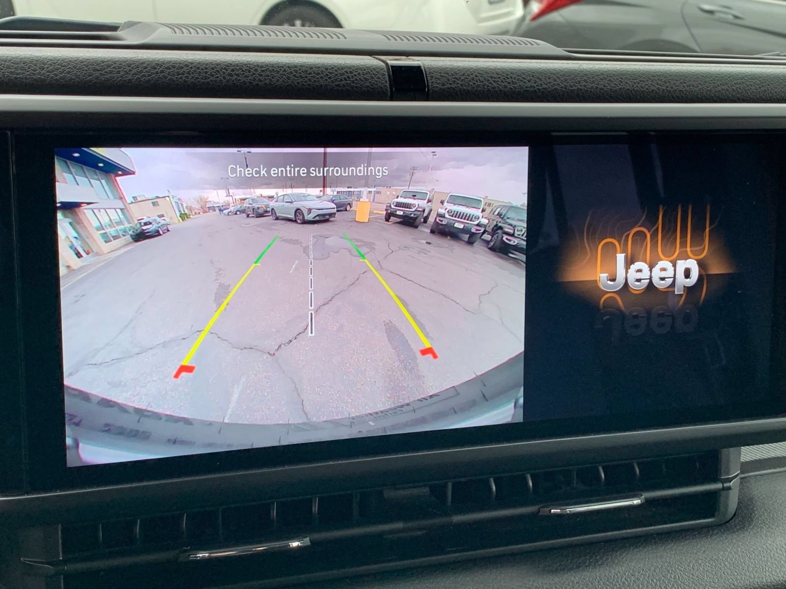 Used 2025 Jeep Wrangler Unlimited Sport AWD/4WD image 22