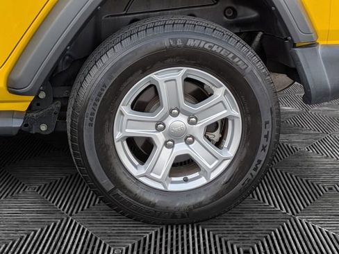 Certified 2019 Jeep Wrangler Unlimited Sport S image 9