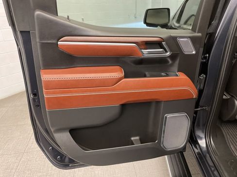 Used 2024 GMC Sierra 1500 Denali Ultimate AWD/4WD image 28