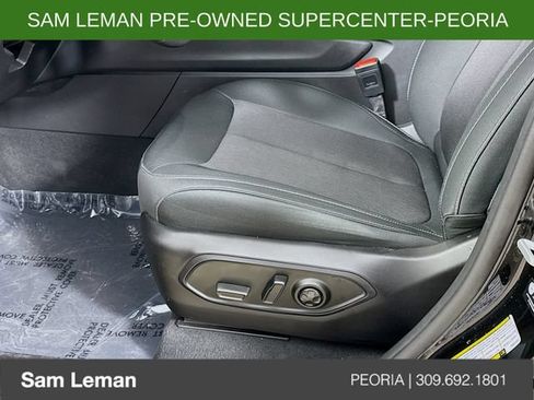 Used 2024 Jeep Grand Cherokee L Laredo RWD image 18
